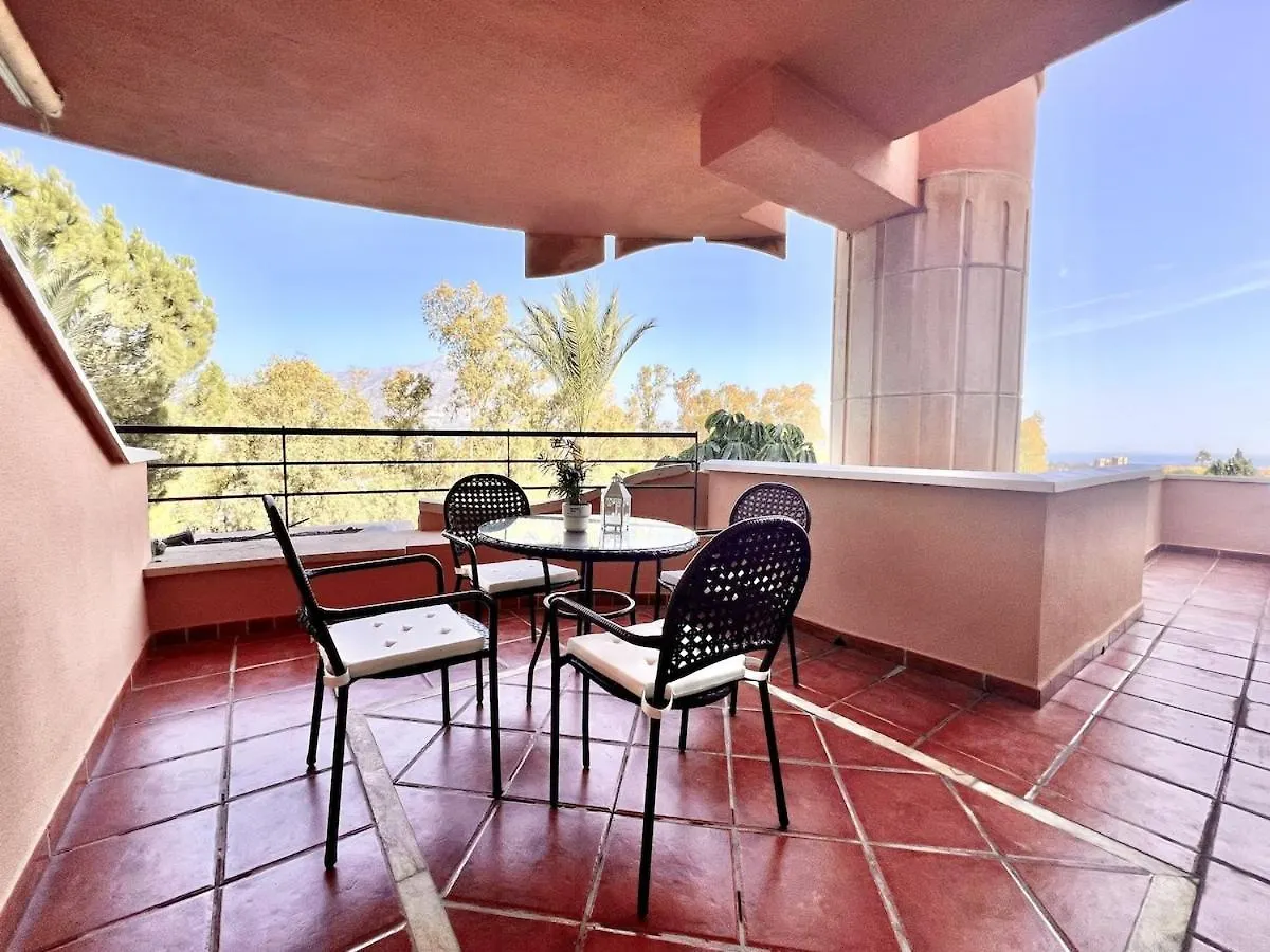 Gran Apartamento En Magna Marbella