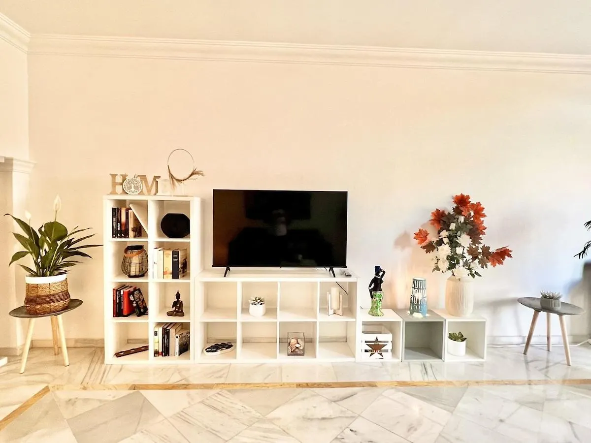 Gran Apartamento En Magna Marbella Spain